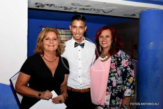 Daniel Castellano da el pistoletazo de salida a las fiestas de El Caracol (Foto Antonio Alí)